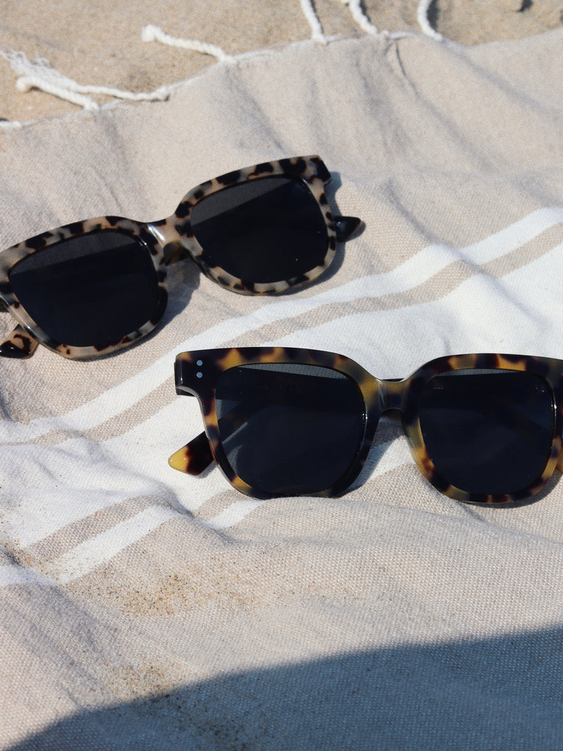 MALAGA SUNGLASSES - TORTOISE BLACK